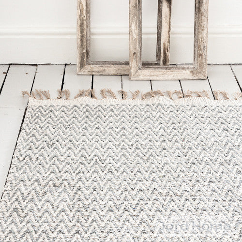 Isá Chevron cotton scandi style rug