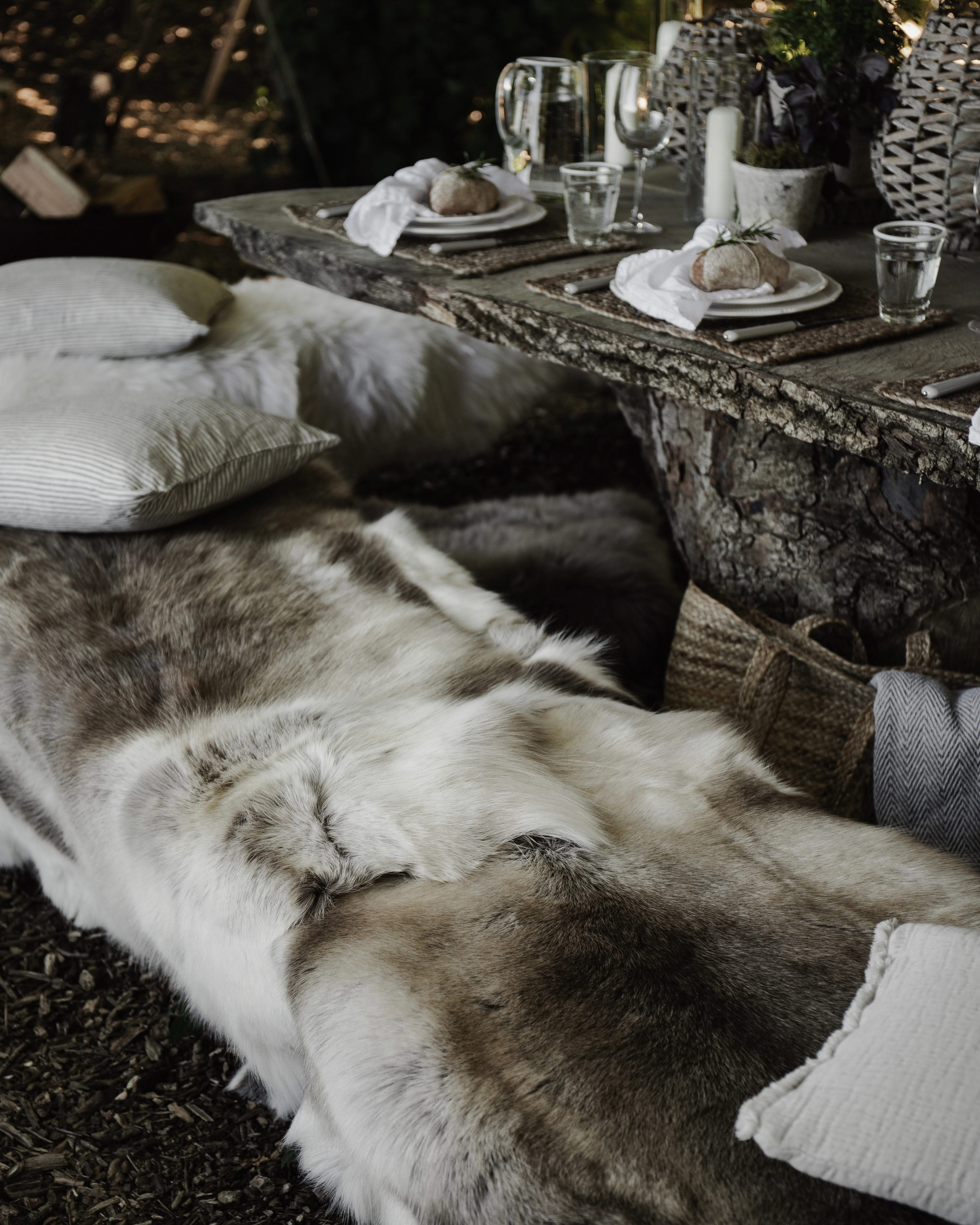 Indoor / Outdoor Reindeer Hide Throw