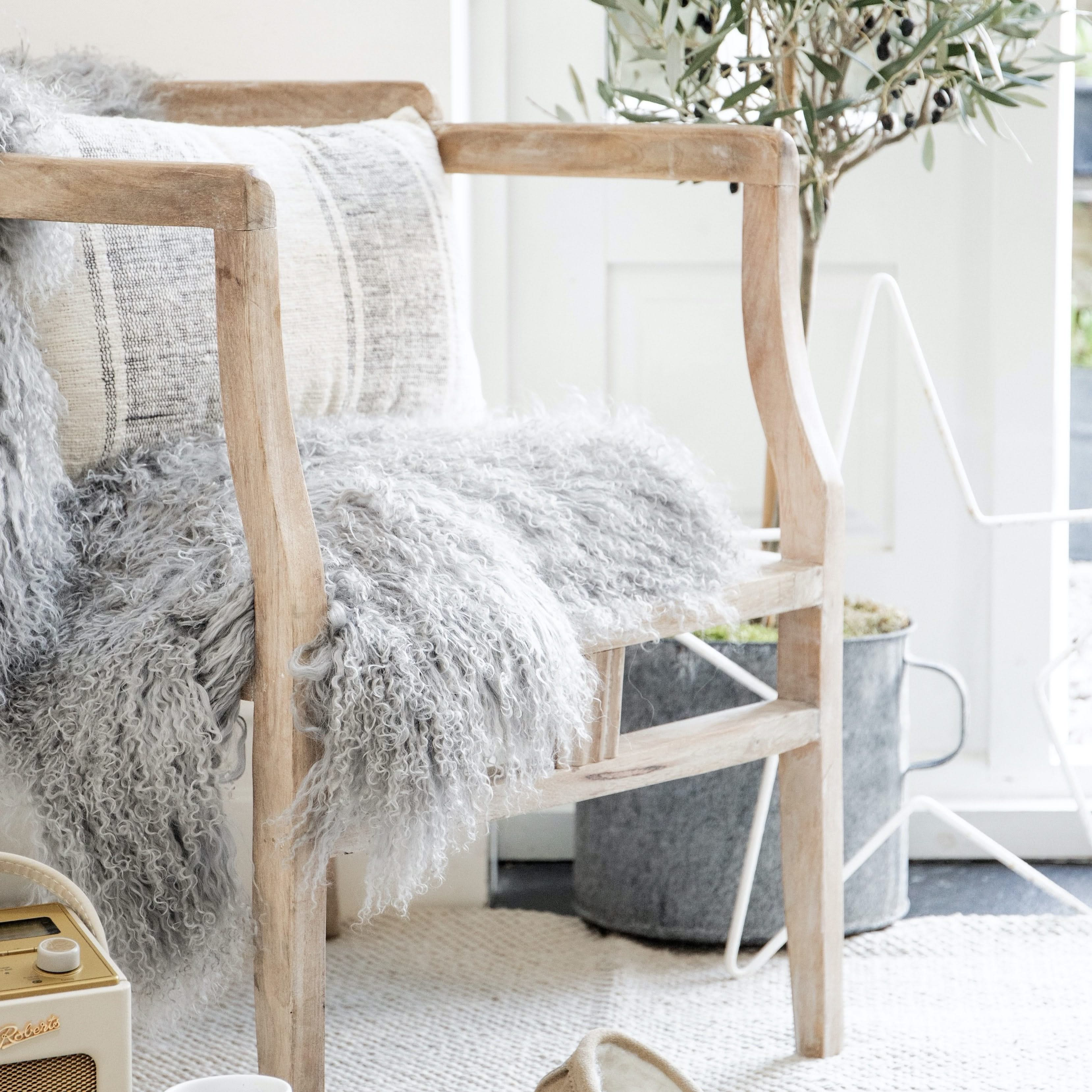 Rarebreed Tibetan Sheepskin in dove grey