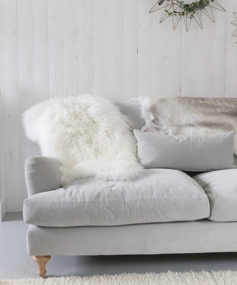 Luxury Tibetan Sheepskin in ivory